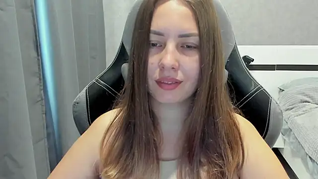 Snapshot of Mia_shy1 chatting on August 2, 4:11 am Mia shy1 online show from August 2, 4:11 am
