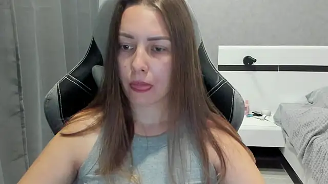 Snapshot of Mia_shy1 chatting on August 3, 11:26 am Mia shy1 online show from August 3, 11:26 am