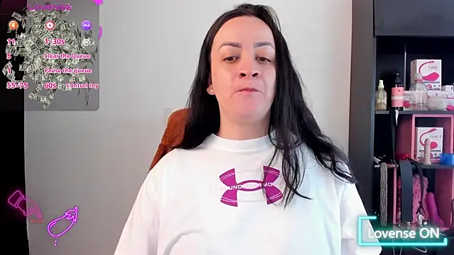 Snapshot of sara_goodgirl13 chatting on July 8, 3:38 pm sara goodgirl13 online show from July 8, 3:38 pm