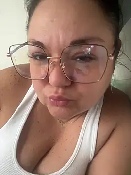 MikyVesela online show from November 5, 8:14 am