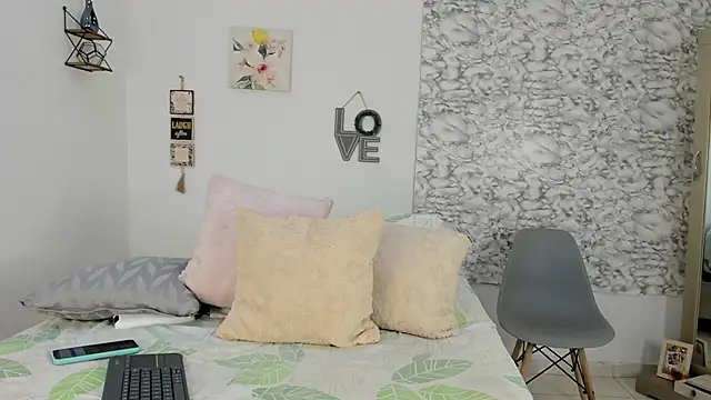 Canhela1 online show from March 15, 2:45 pm