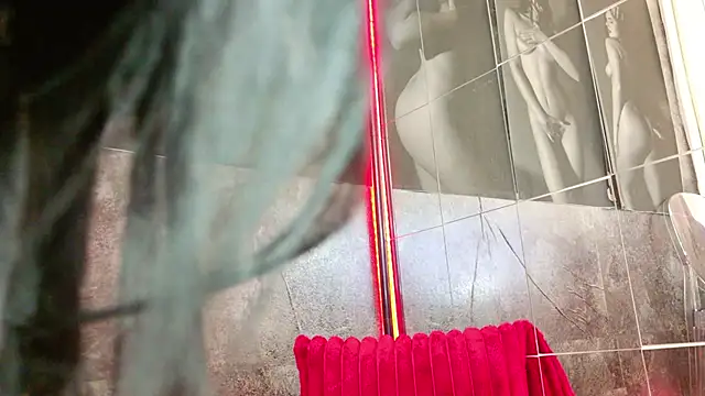 celia chanel online show from March 5, 8:43 am