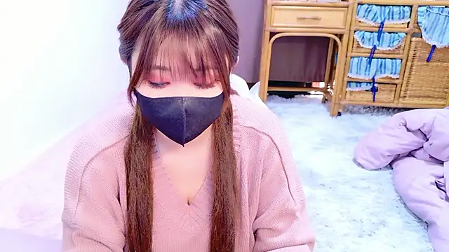 Snapshot of Megu_Melon chatting on November 7, 2:33 am Megu Melon online show from November 7, 2:33 am