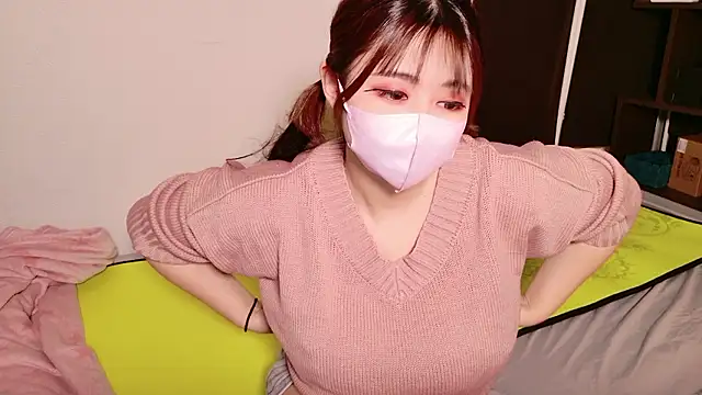 Snapshot of Megu_Melon chatting on December 1, 2:44 pm Megu Melon online show from December 1, 2:44 pm