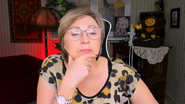 sugar vivien online show from January 4, 6:19 pm