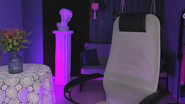 sugar vivien online show from January 11, 6:33 pm