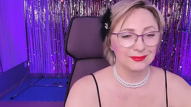 sugar vivien online show from March 19, 9:17 am