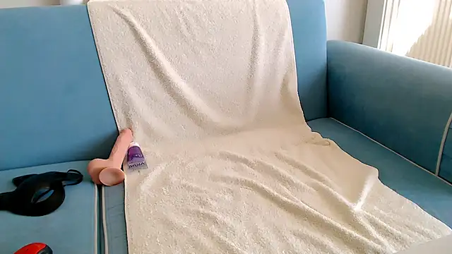 Snapshot of Topmodell chatting on January 2, 10:58 am Topmodell online show from January 2, 10:58 am