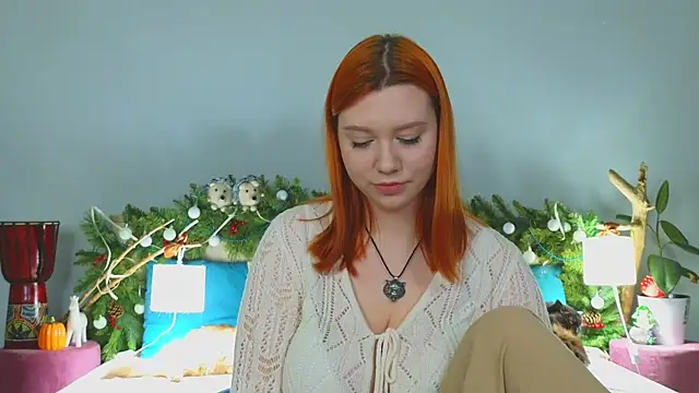 Snapshot of MileyMiller chatting on December 15, 2:59 pm MileyMiller online show from December 15, 2:59 pm