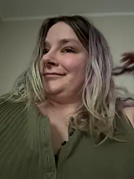 kitten0760 online show from May 29, 4:38 pm