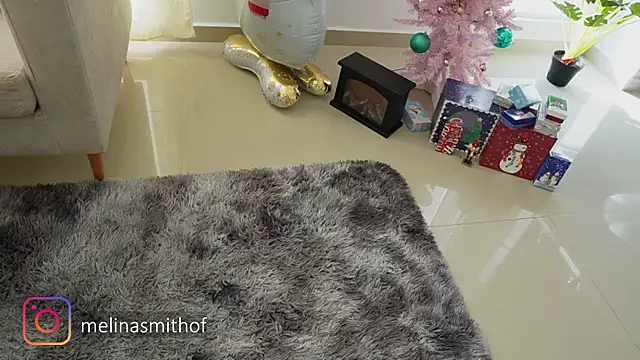 Melina-Smith online show from December 10, 9:11 pm