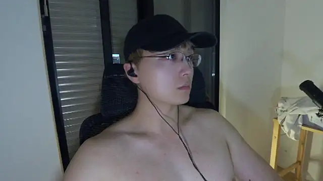 Snapshot of Tkcqcc chatting on March 2, 6:51 pm Tkcqcc online show from March 2, 6:51 pm