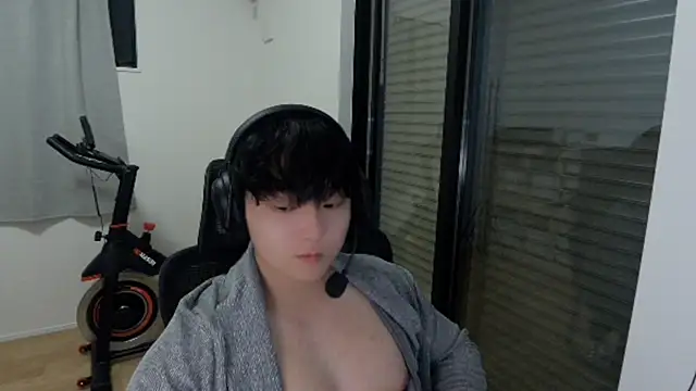 Snapshot of Tkcqcc chatting on October 23, 2:05 pm Tkcqcc online show from October 23, 2:05 pm