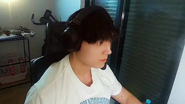 Snapshot of Tkcqcc chatting on July 29, 8:29 pm Tkcqcc online show from July 29, 8:29 pm