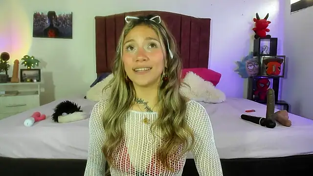 Snapshot of alisson_zafiro_ chatting on January 14, 4:50 pm alisson zafiro online show from January 14, 4:50 pm