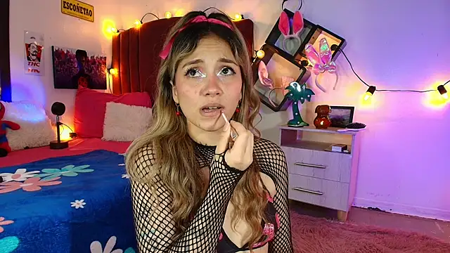 Snapshot of alisson_zafiro_ chatting on March 16, 9:27 am alisson zafiro online show from March 16, 9:27 am