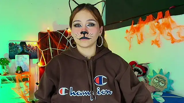 Snapshot of alisson_zafiro_ chatting on October 27, 3:21 am alisson zafiro online show from October 27, 3:21 am