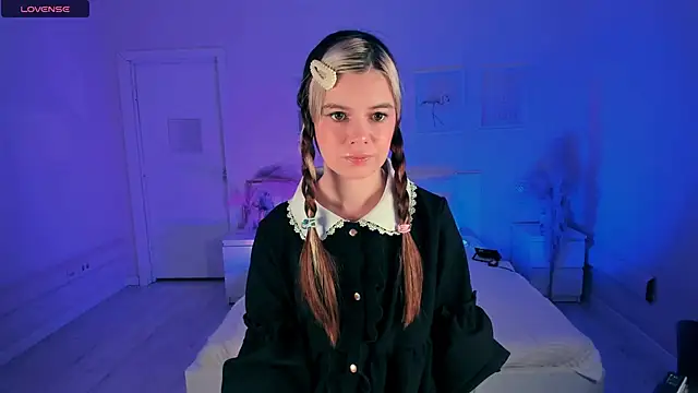 Lil Amelie online show from September 14, 12:37 pm