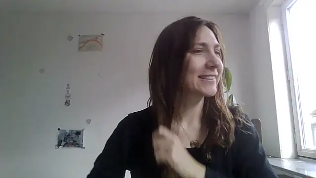 Snapshot of JasmineGlamour chatting on November 24, 10:59 am JasmineGlamour online show from November 24, 10:59 am