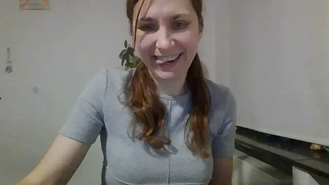 Snapshot of JasmineGlamour chatting on December 1, 10:48 pm JasmineGlamour online show from December 1, 10:48 pm