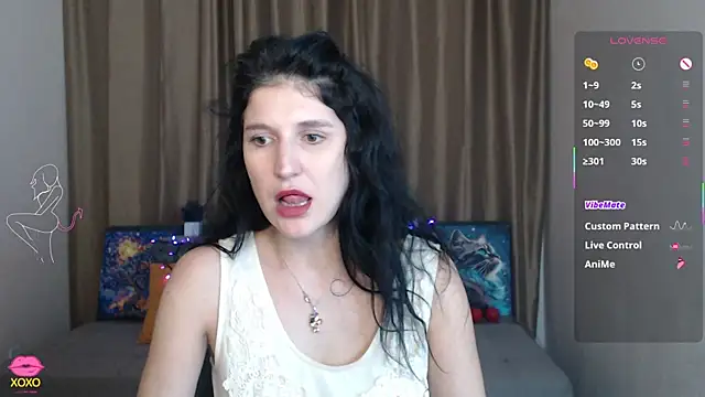 Alianna Solo Kisses online show from March 14, 11:23 am