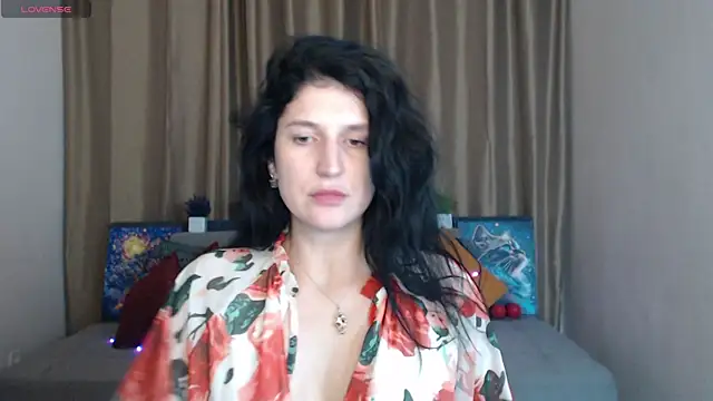 Alianna Solo Kisses online show from March 18, 3:31 pm