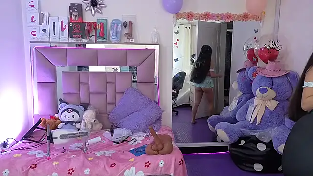 Snapshot of AriadnaCappelletty chatting on November 14, 4:38 pm AriadnaCappelletty online show from November 14, 4:38 pm