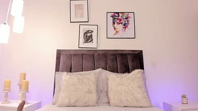 helen mooree online show from February 21, 4:37 pm