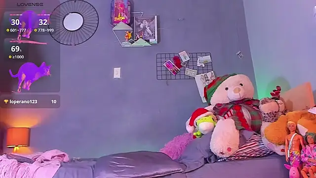 tiffbeatiful online show from December 13, 11:02 am