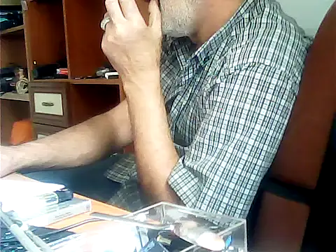 Snapshot of zormen355 chatting on June 27, 9:58 am zormen355 online show from June 27, 9:58 am