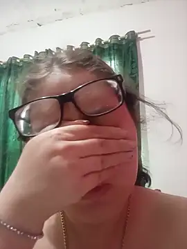 Snapshot of loba9706 chatting on June 28, 3:29 pm loba9706 online show from June 28, 3:29 pm