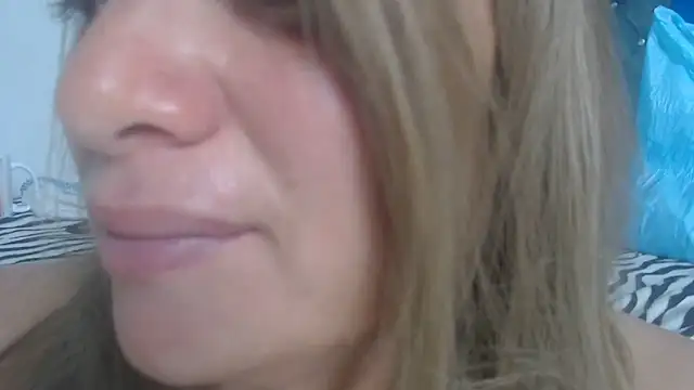 Elza Blonde online show from April 29, 2:21 pm