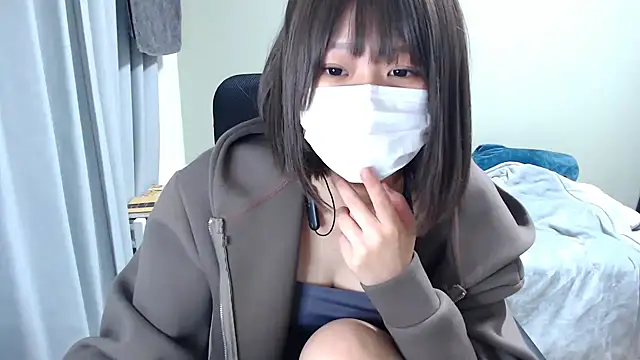 Snapshot of izumi__123 chatting on December 17, 3:49 pm izumi 123 online show from December 17, 3:49 pm