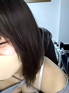 Snapshot of izumi__123 chatting on January 15, 7:01 pm izumi 123 online show from January 15, 7:01 pm