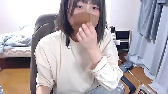 Snapshot of izumi__123 chatting on February 15, 4:34 pm izumi 123 online show from February 15, 4:34 pm