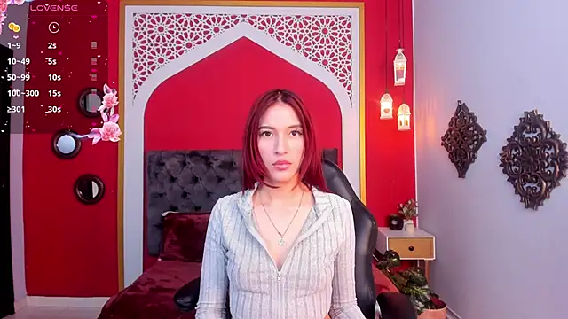 Christina Johns online show from January 21, 2:15 pm