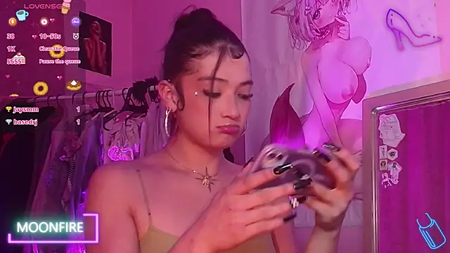 moonfiredancer online show from October 21, 10:27 am