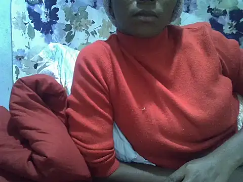Snapshot of ElianeHot chatting on June 27, 5:29 pm ElianeHot online show from June 27, 5:29 pm