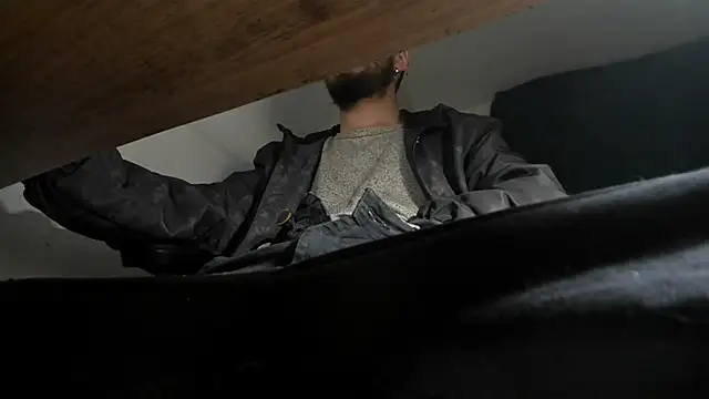 s sven03 online show from December 20, 7:12 am