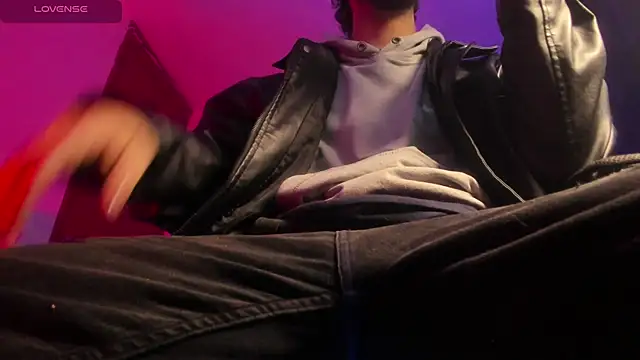 s sven03 online show from December 21, 1:24 am