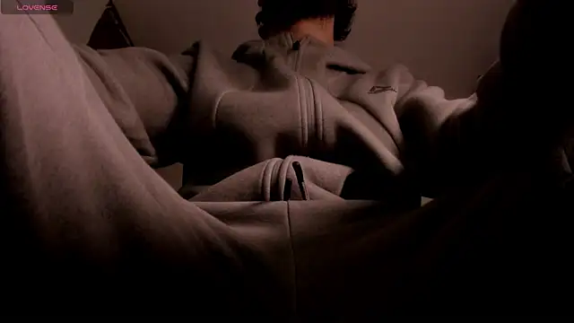 s sven03 online show from April 24, 10:56 pm