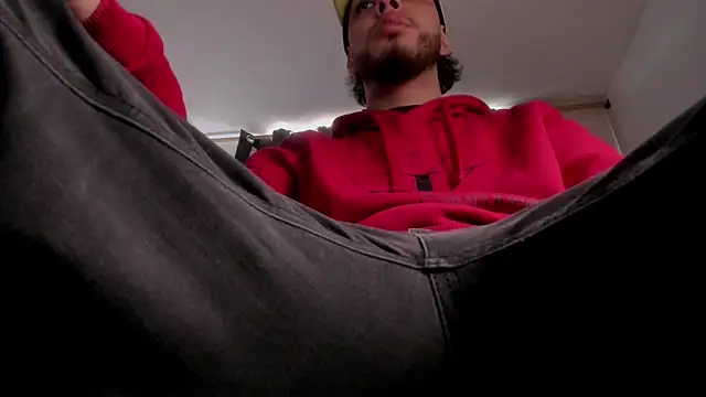 s sven03 online show from June 11, 8:18 pm