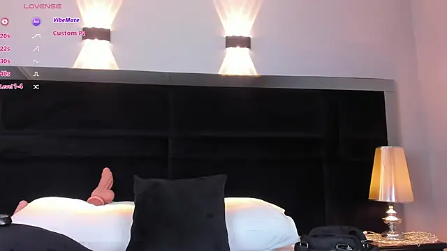 MiaStor online show from March 13, 8:43 pm