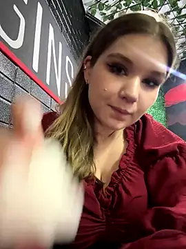 PumaShyXD online show from October 26, 10:10 am