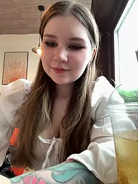 Snapshot of PumaShyXD chatting on July 19, 9:46 am PumaShyXD online show from July 19, 9:46 am