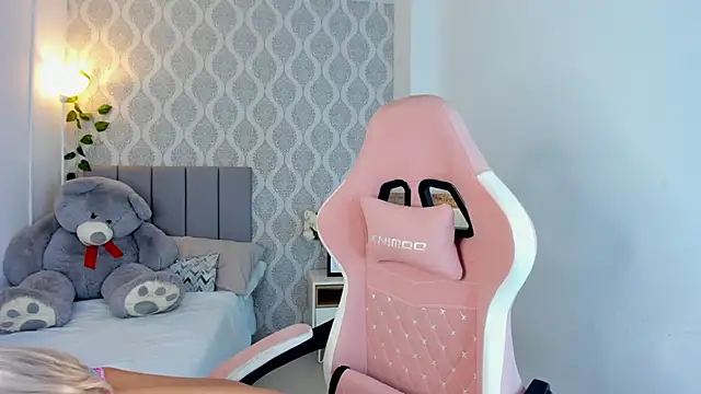 Adria ross online show from January 23, 12:19 pm