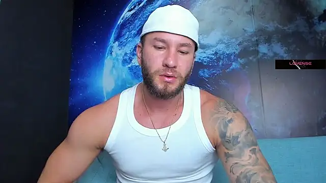 delessandro world online show from May 2, 10:37 pm