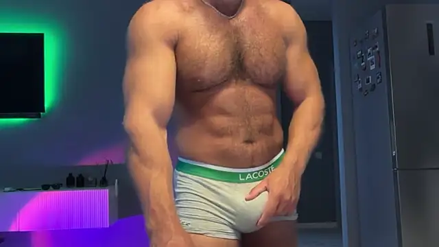 KarlosRichi online show from May 13, 2:09 am