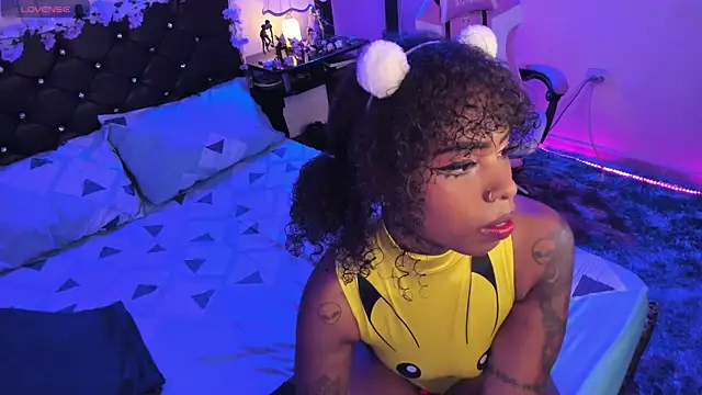 Snapshot of kary_bunny3 chatting on September 21, 6:04 am kary bunny3 online show from September 21, 6:04 am