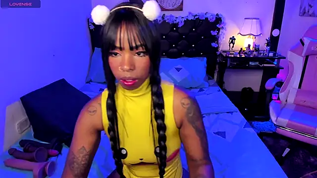 Snapshot of kary_bunny3 chatting on November 8, 6:24 am kary bunny3 online show from November 8, 6:24 am